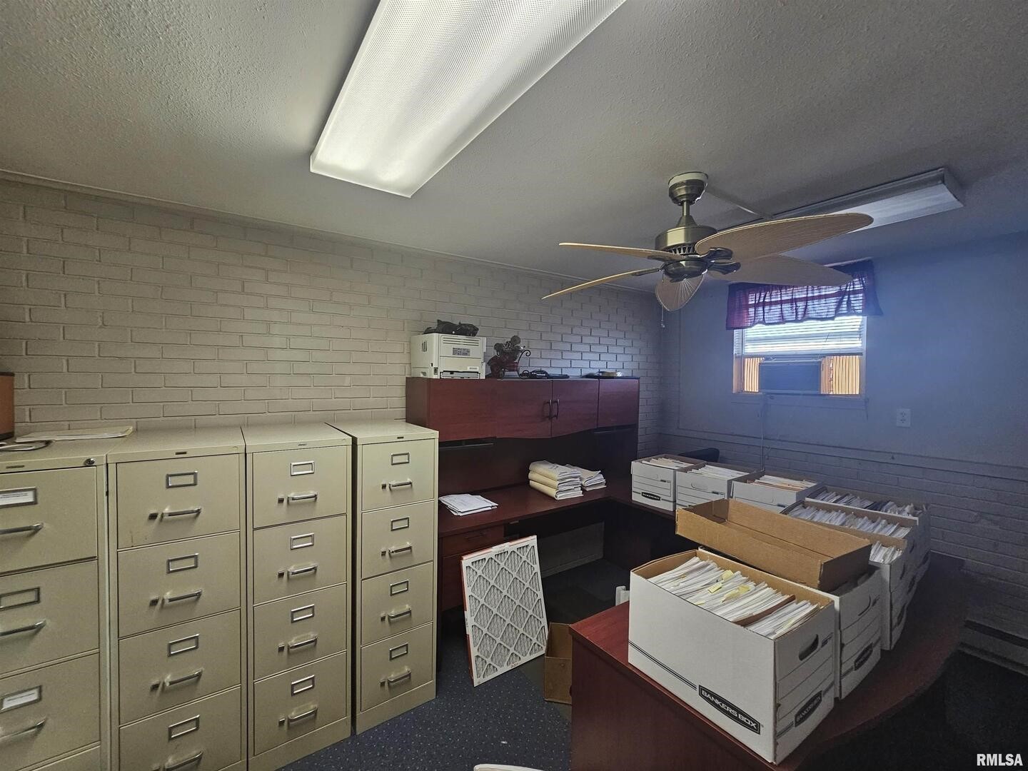 2006 Broadway Property Photo 10
