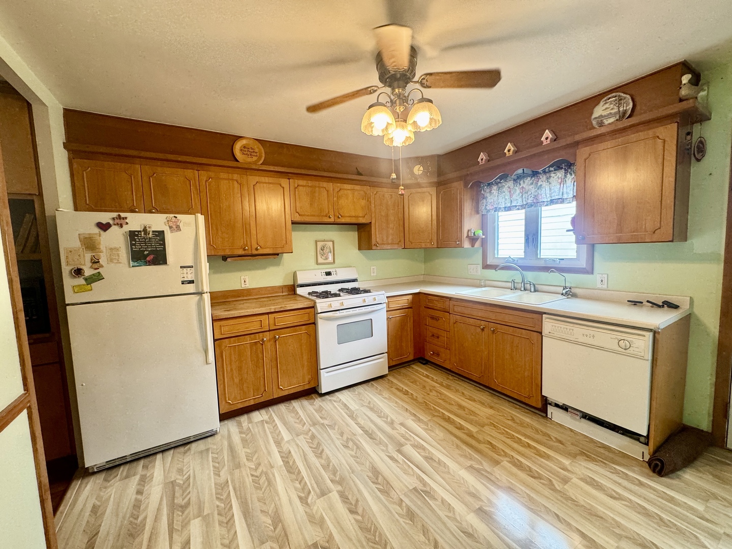 220 5th Street Property Photo 11