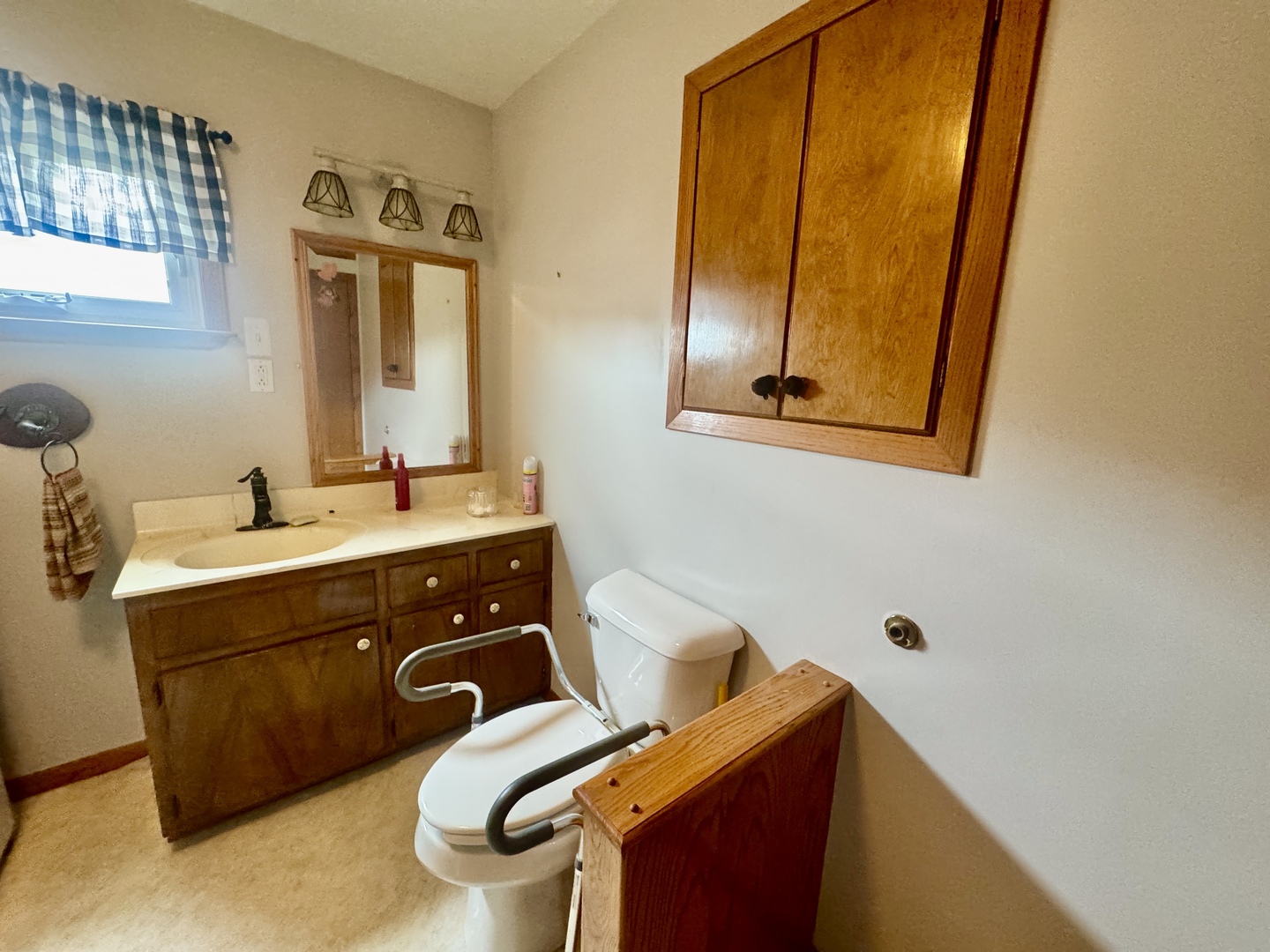 220 5th Street Property Photo 14