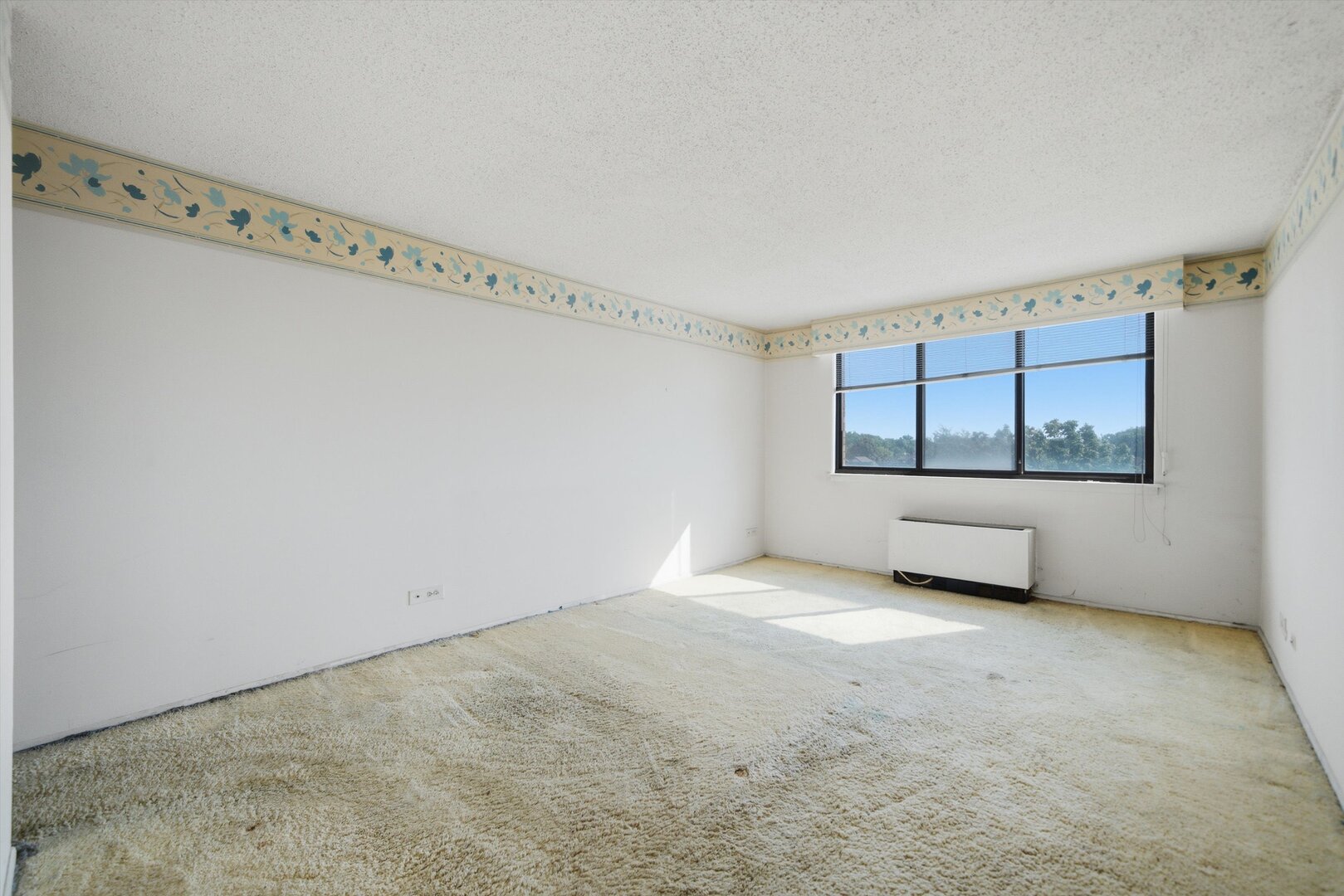 2000 Saint Regis Drive 4h Property Photo 12