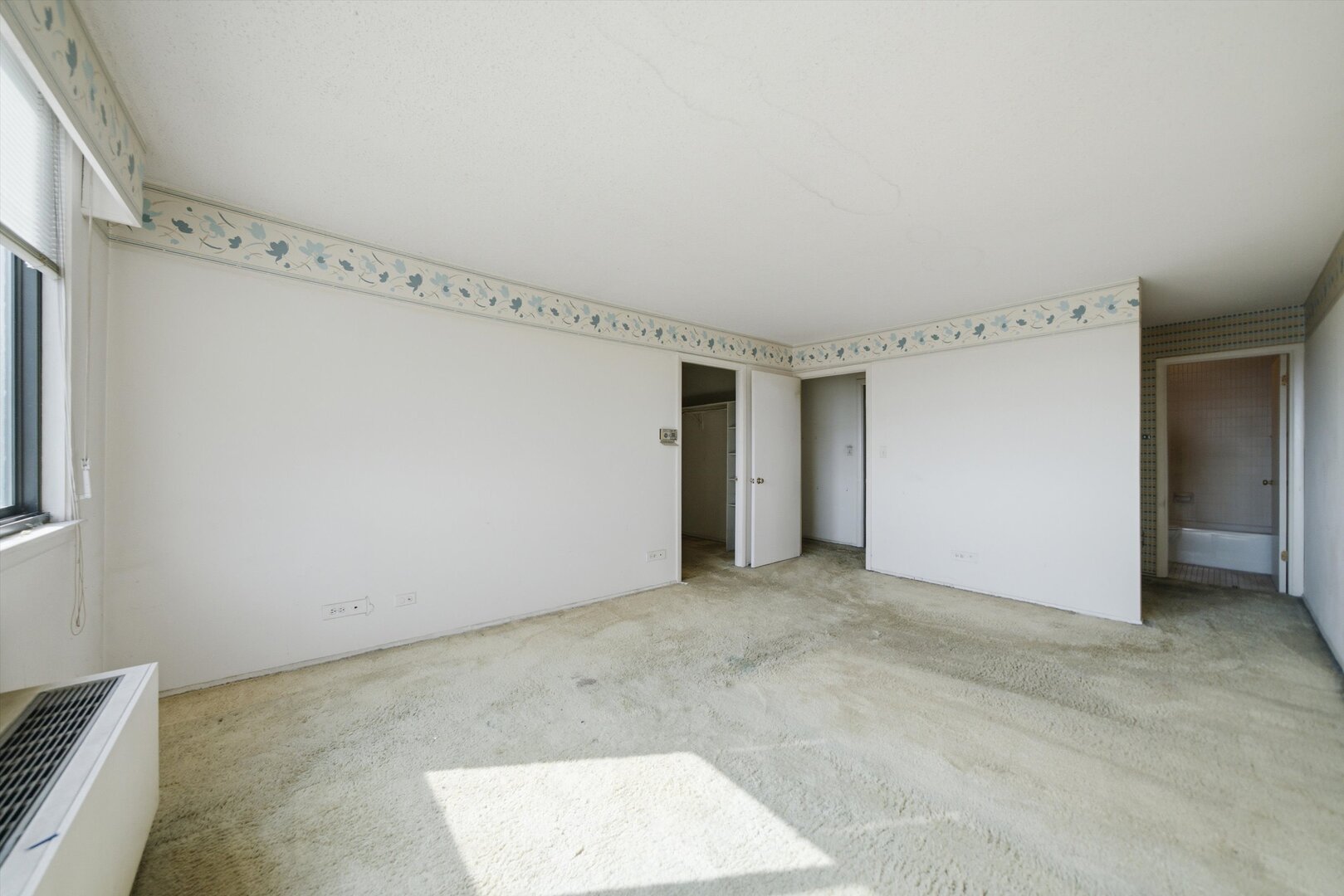 2000 Saint Regis Drive 4h Property Photo 14
