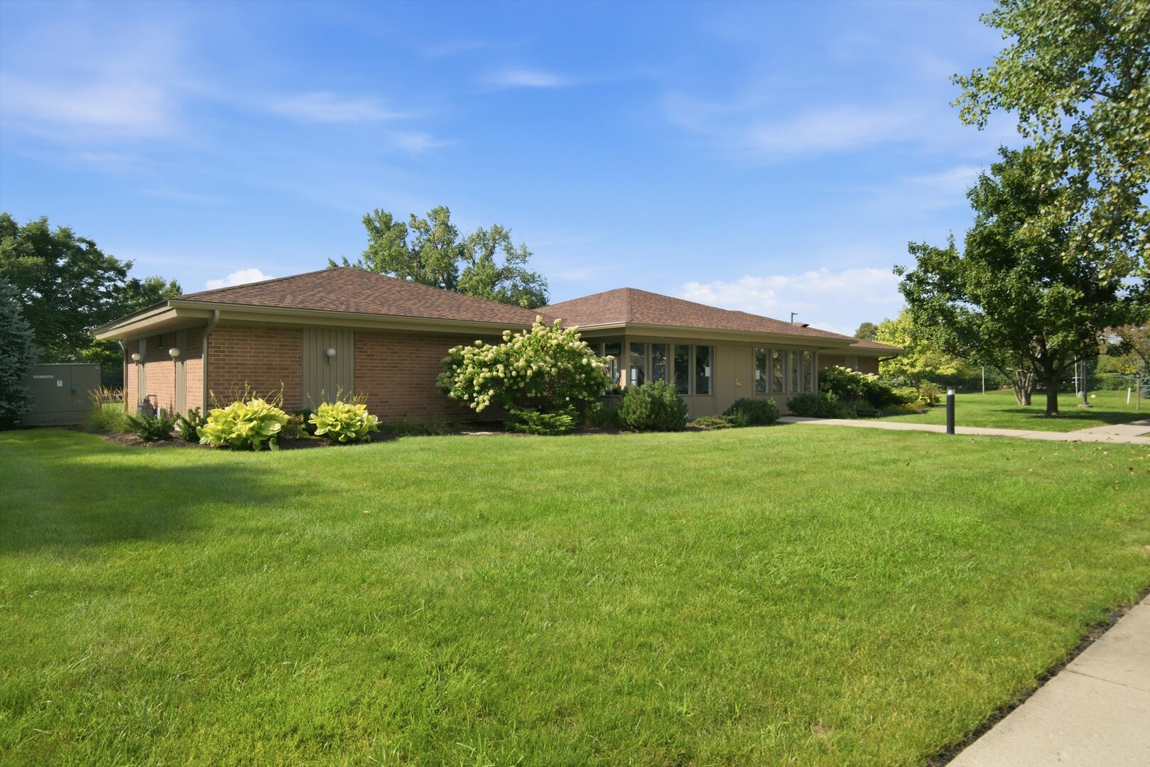 2000 Saint Regis Drive 4h Property Photo 33