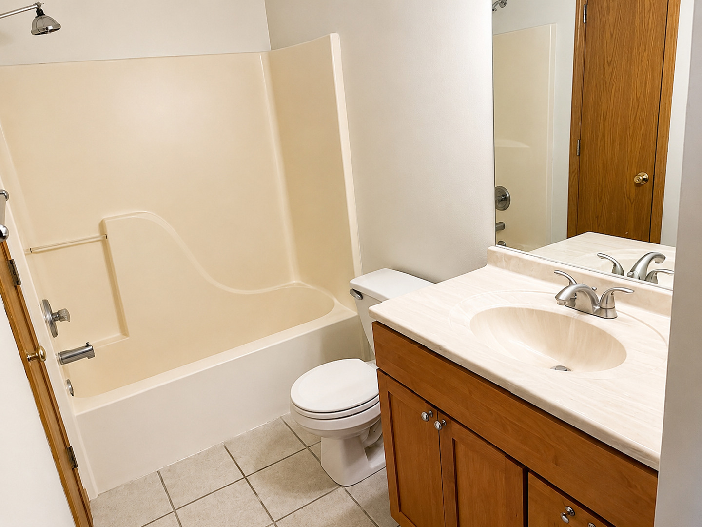 1343 Cunat Court 3f Property Photo 8