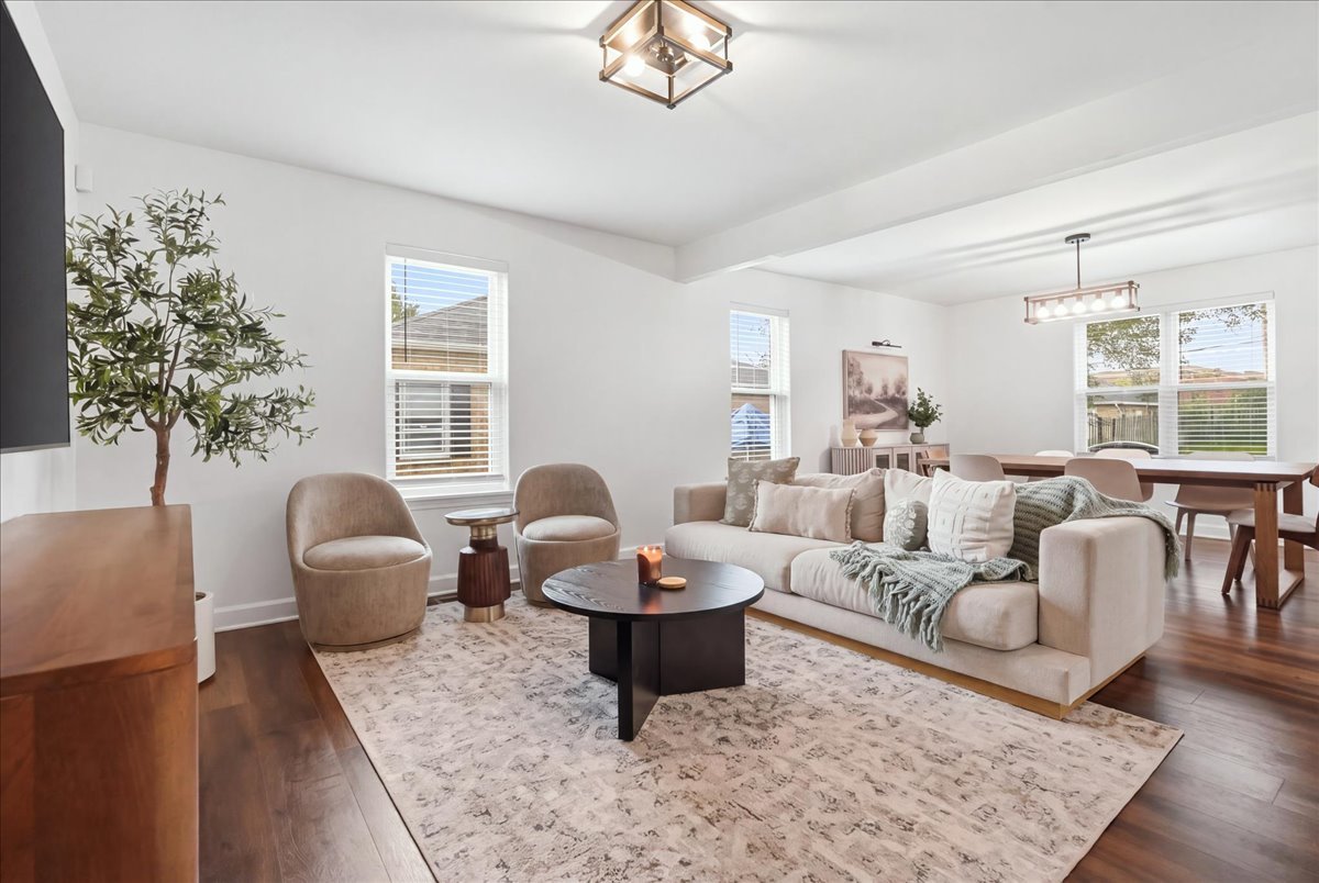 2018 Elim Avenue Property Photo 5