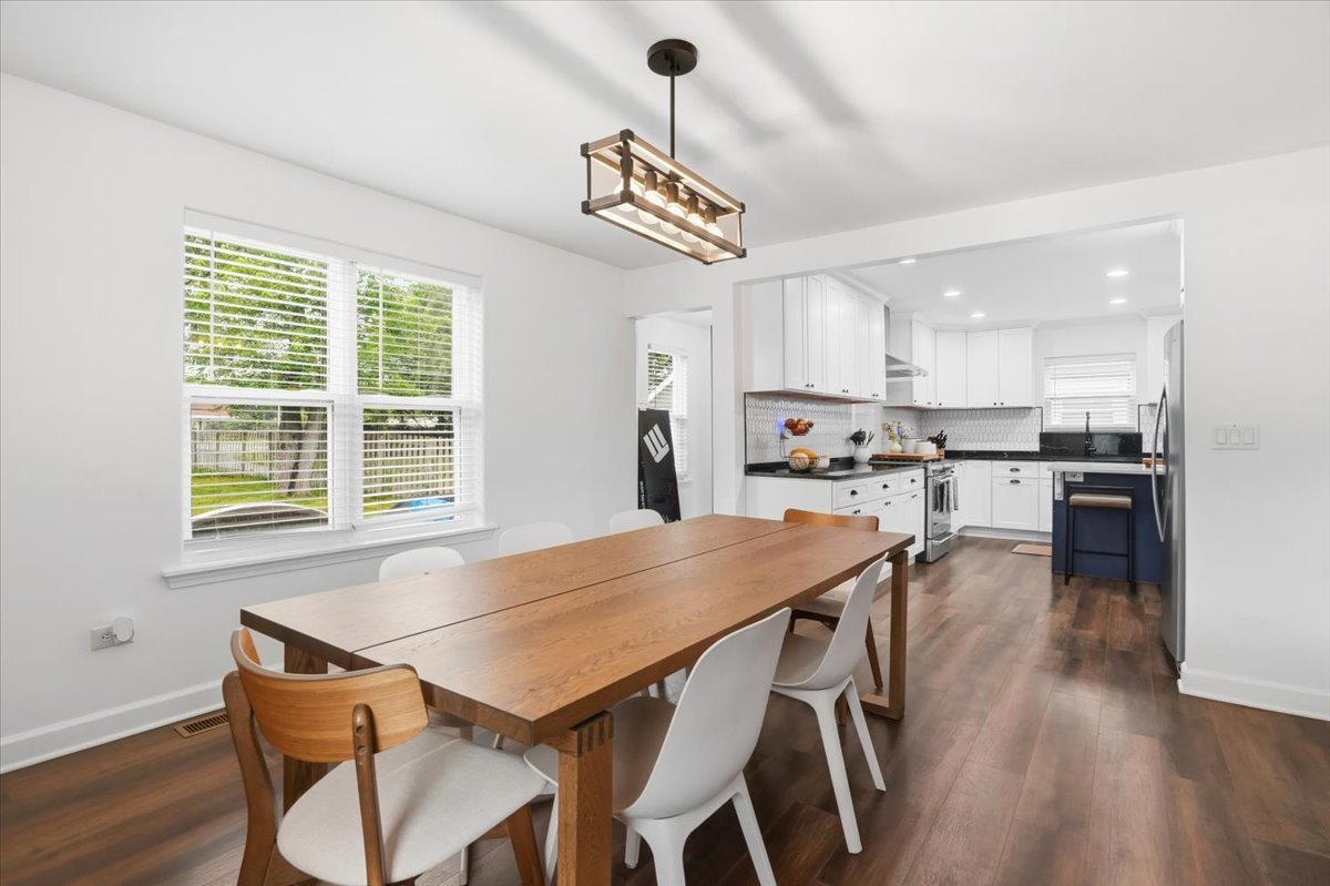 2018 Elim Avenue Property Photo 7