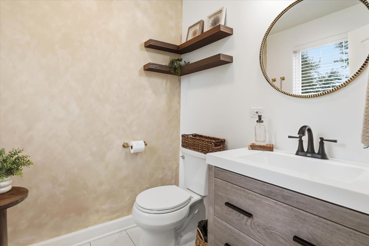 2018 Elim Avenue Property Photo 11