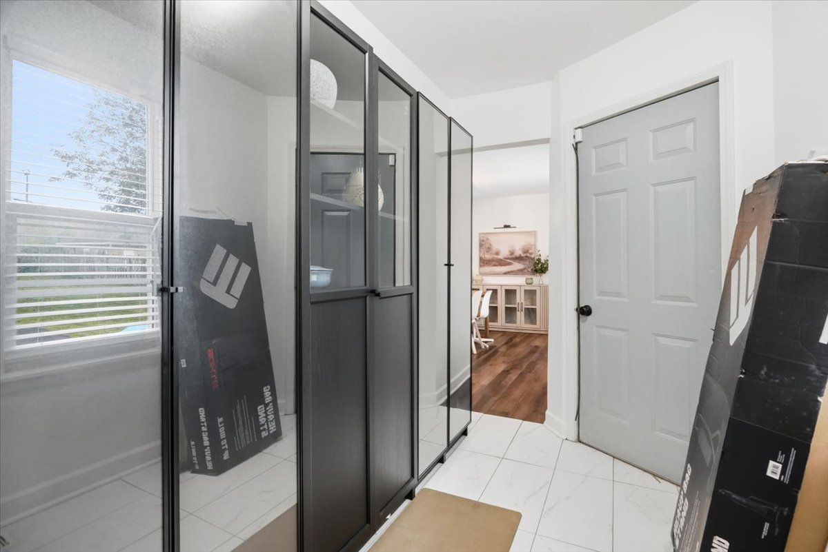 2018 Elim Avenue Property Photo 12
