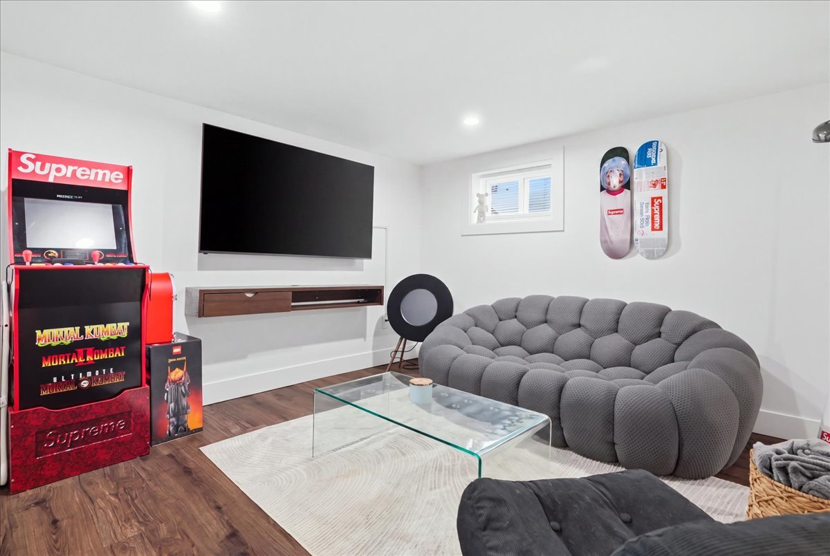 2018 Elim Avenue Property Photo 19