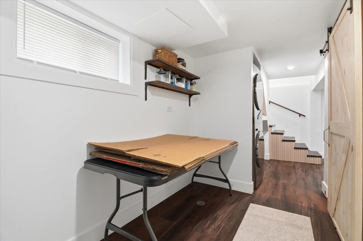 2018 Elim Avenue Property Photo 22