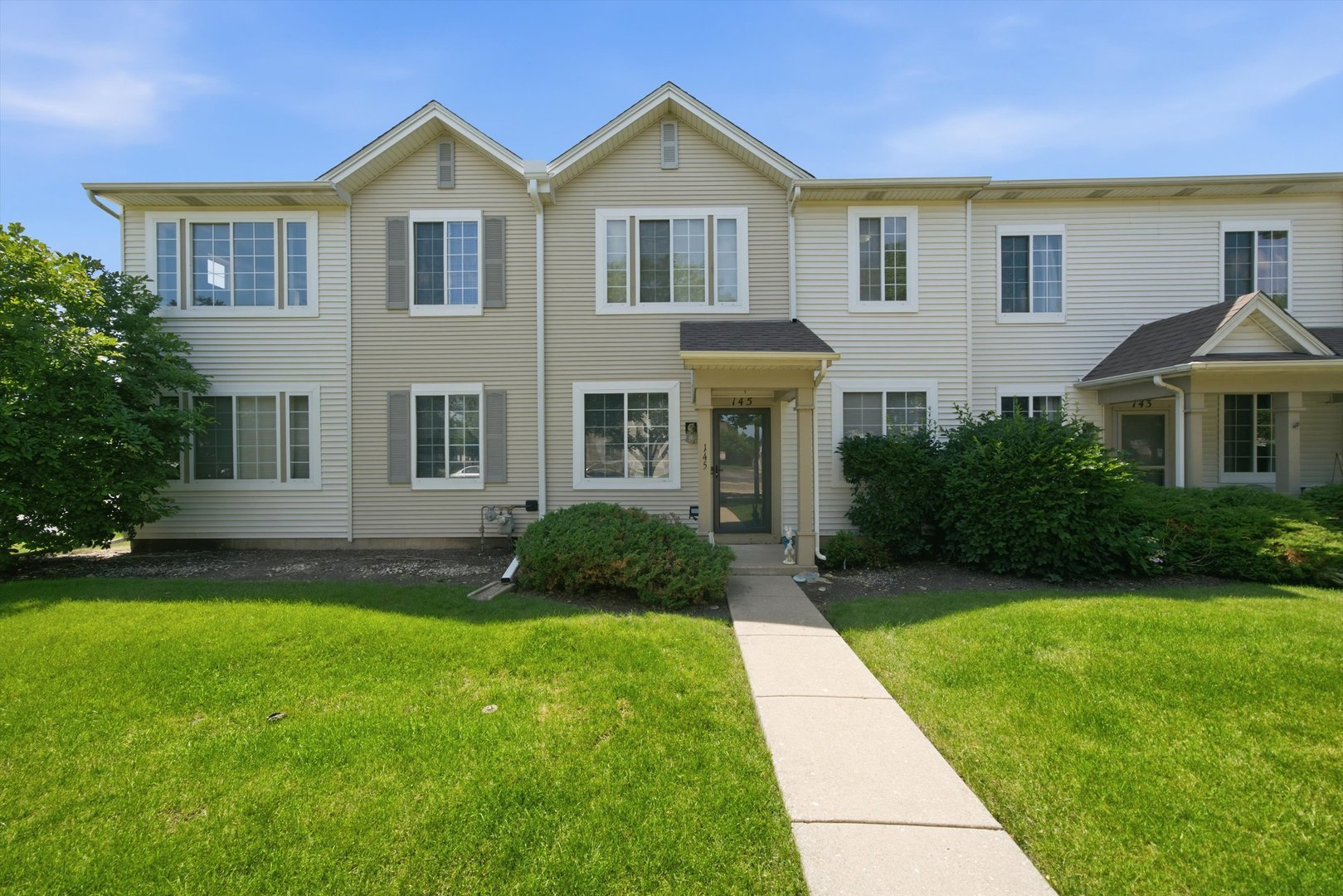 145 Azalea Circle Property Photo 1