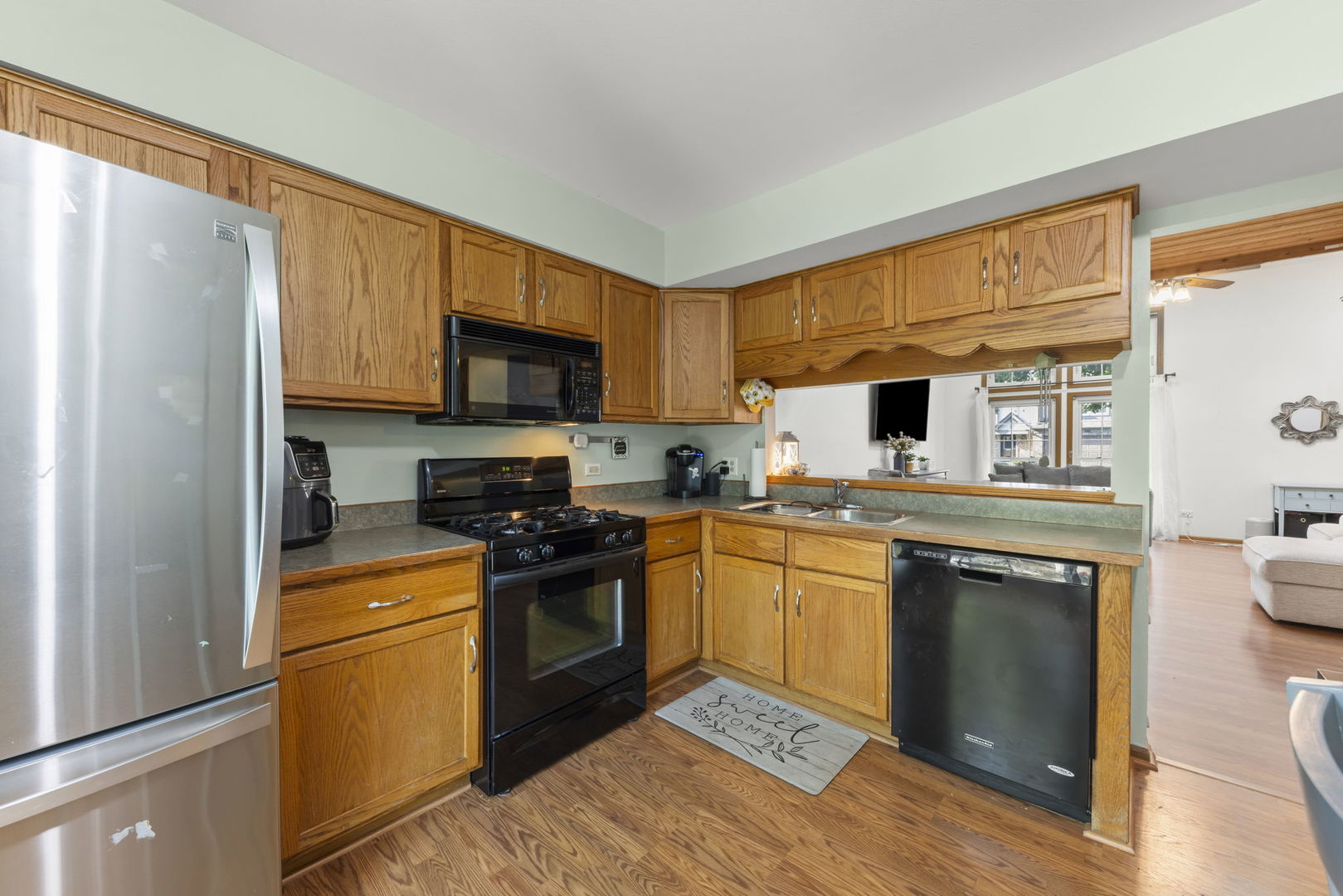 14743 Lakeview Drive Property Photo 8