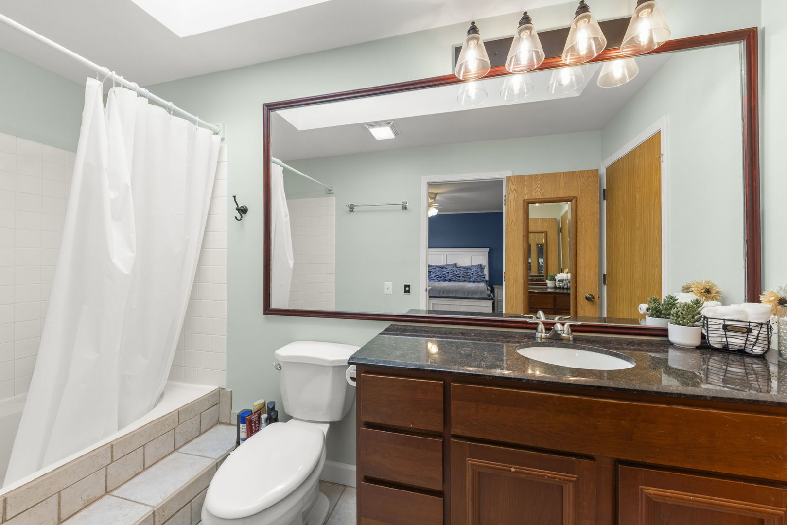 14743 Lakeview Drive Property Photo 16