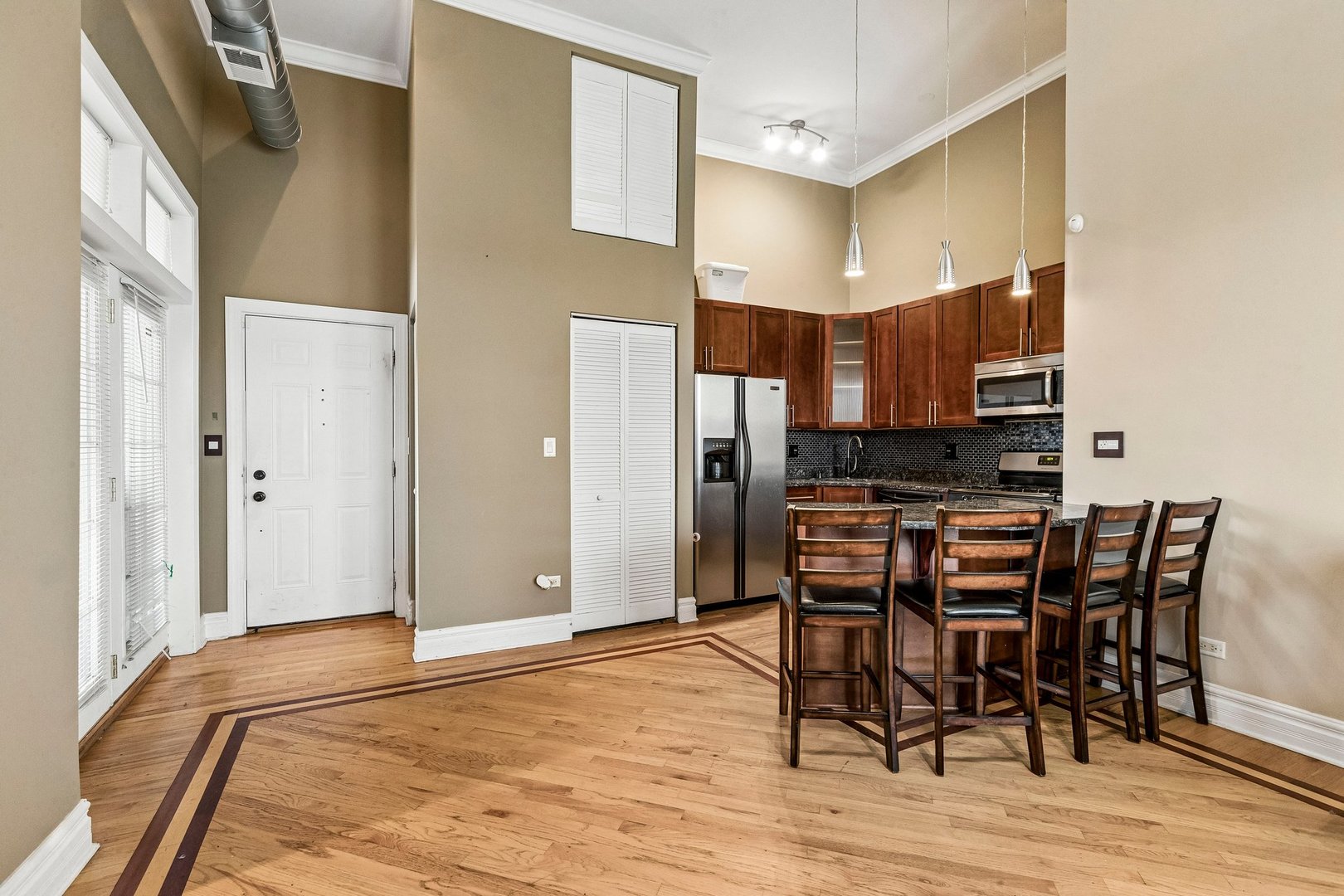 5016 S King Drive 3w Property Photo 12