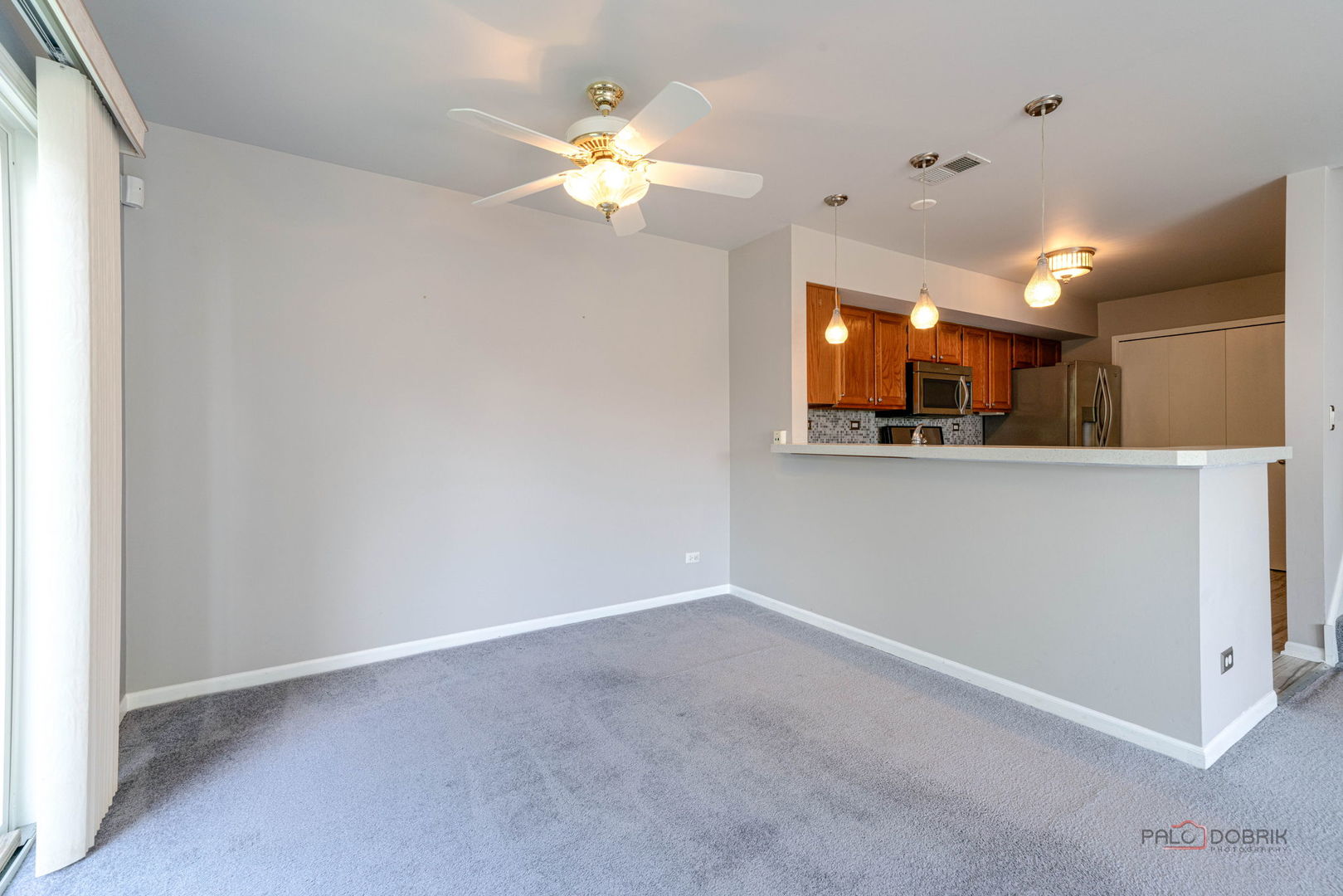 1432 Hampshire Court Property Photo 7