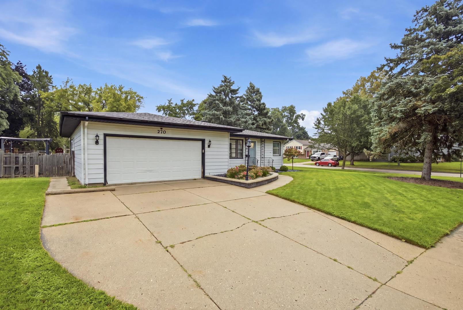 270 Berkshire Drive Property Photo 2