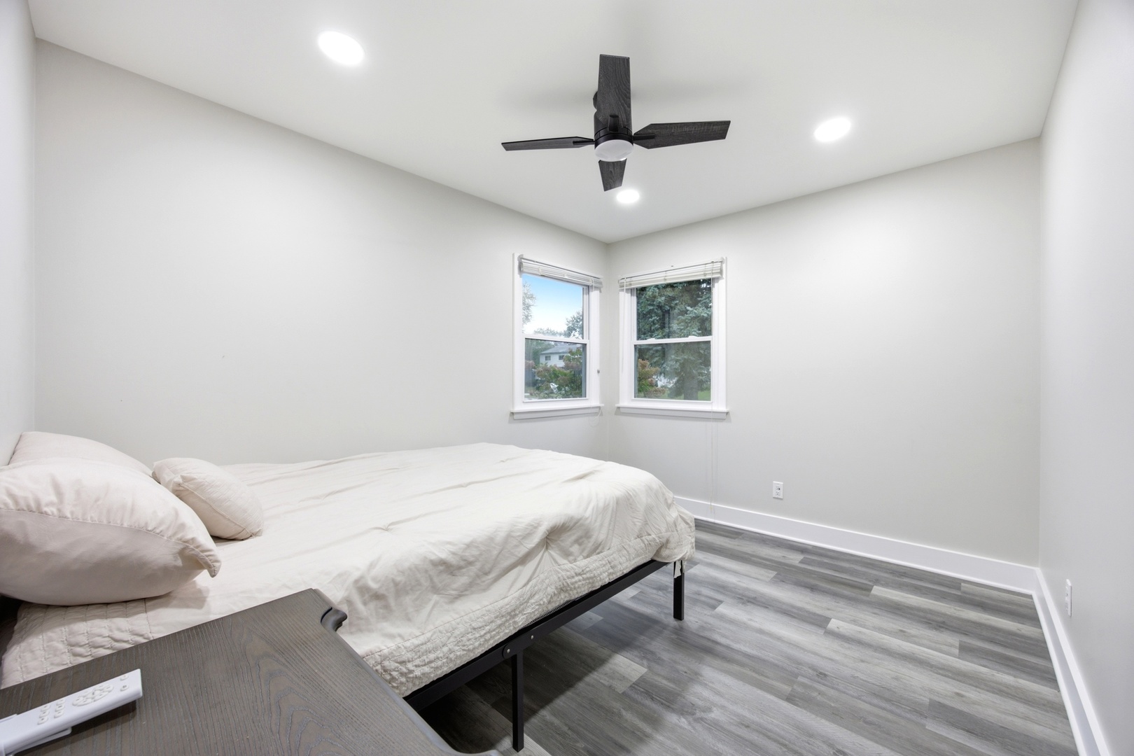 270 Berkshire Drive Property Photo 8