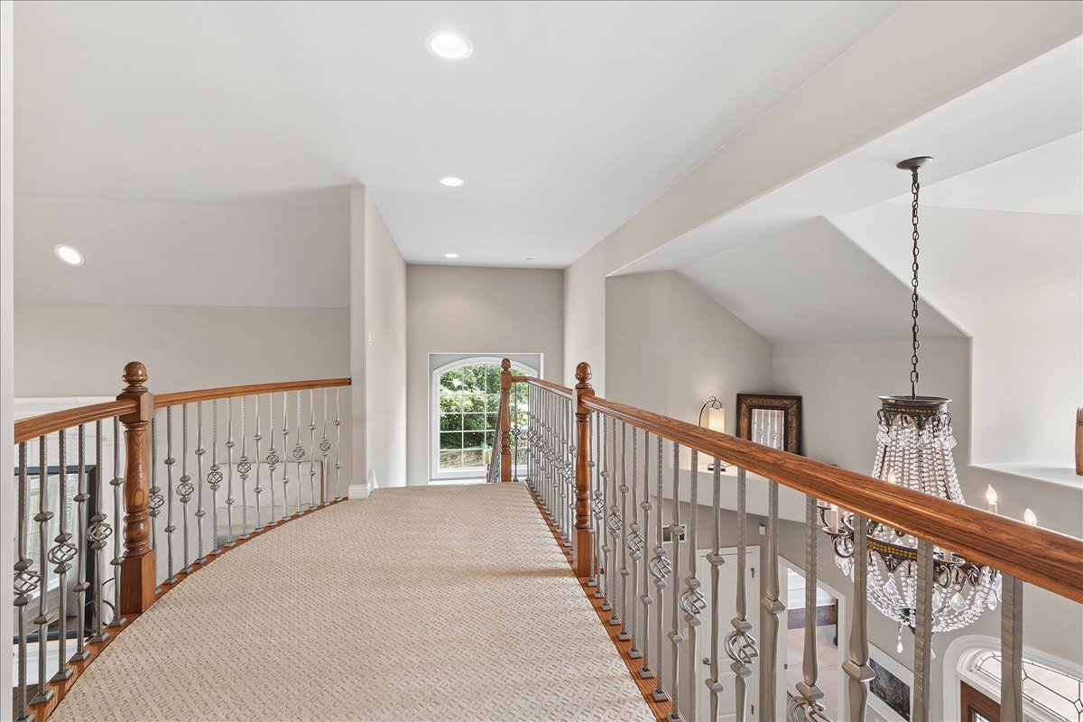 13600 Erin Drive Property Photo 39
