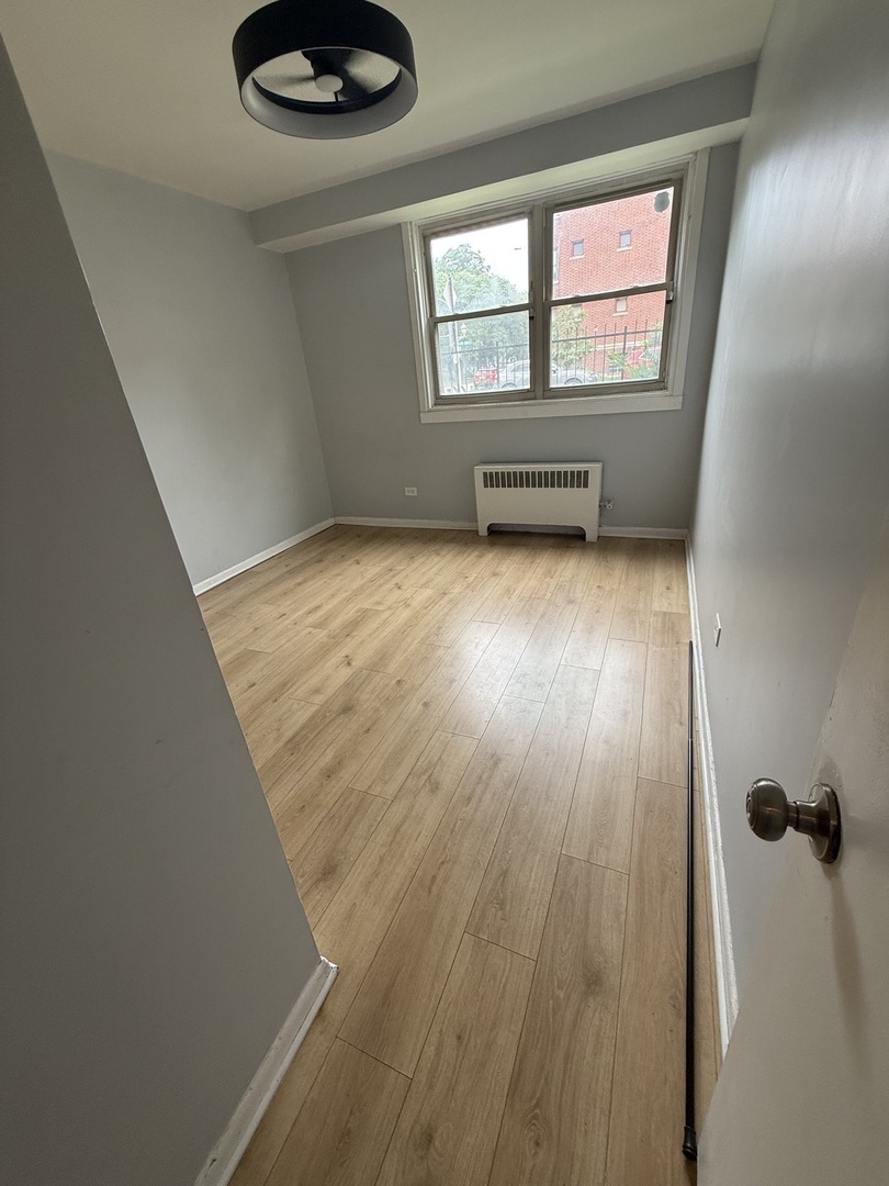 6700 S Paxton Avenue G2 Property Photo 3
