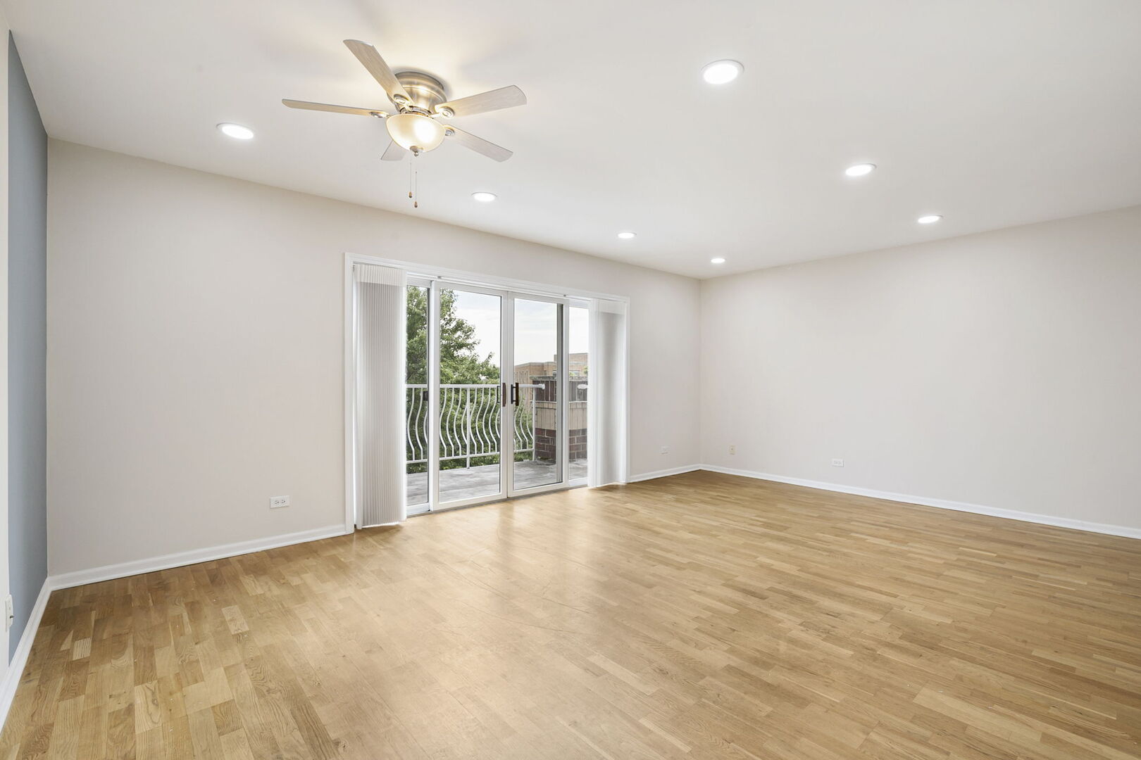 7051 W Touhy Avenue 604 Property Photo 5