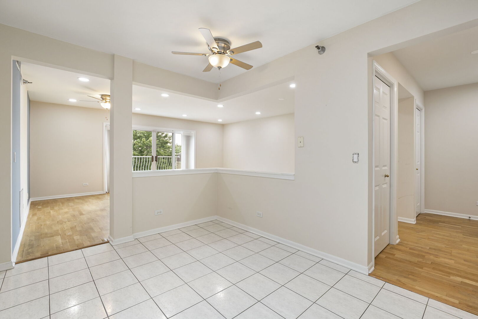 7051 W Touhy Avenue 604 Property Photo 9