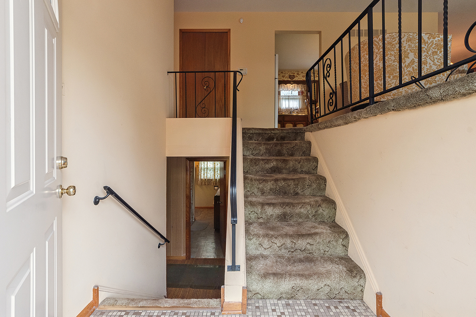 6141 Rob Roy Drive Property Photo 2