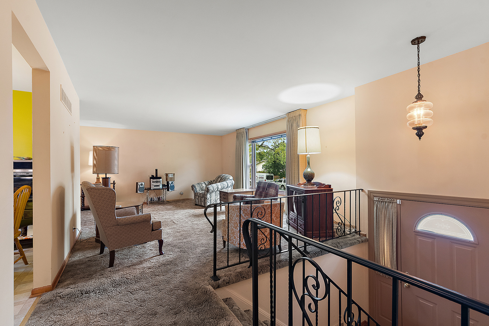 6141 Rob Roy Drive Property Photo 3
