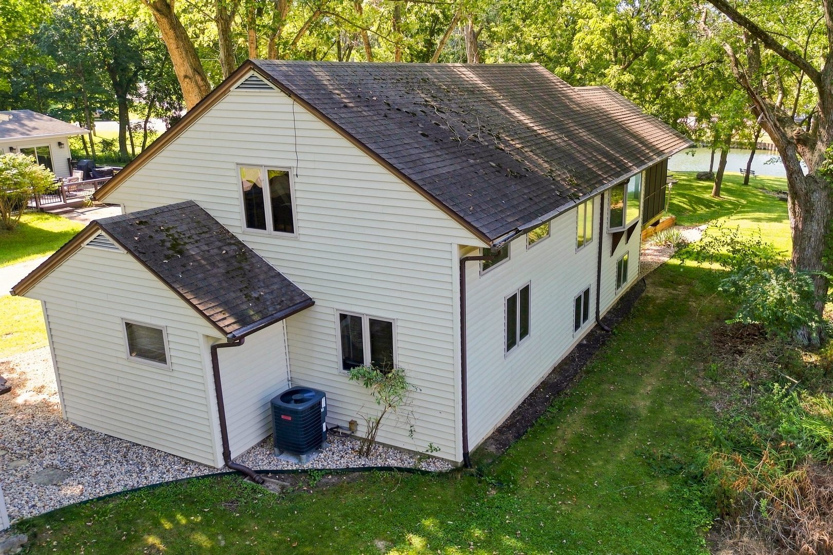 154 Beachview Court Property Photo 45