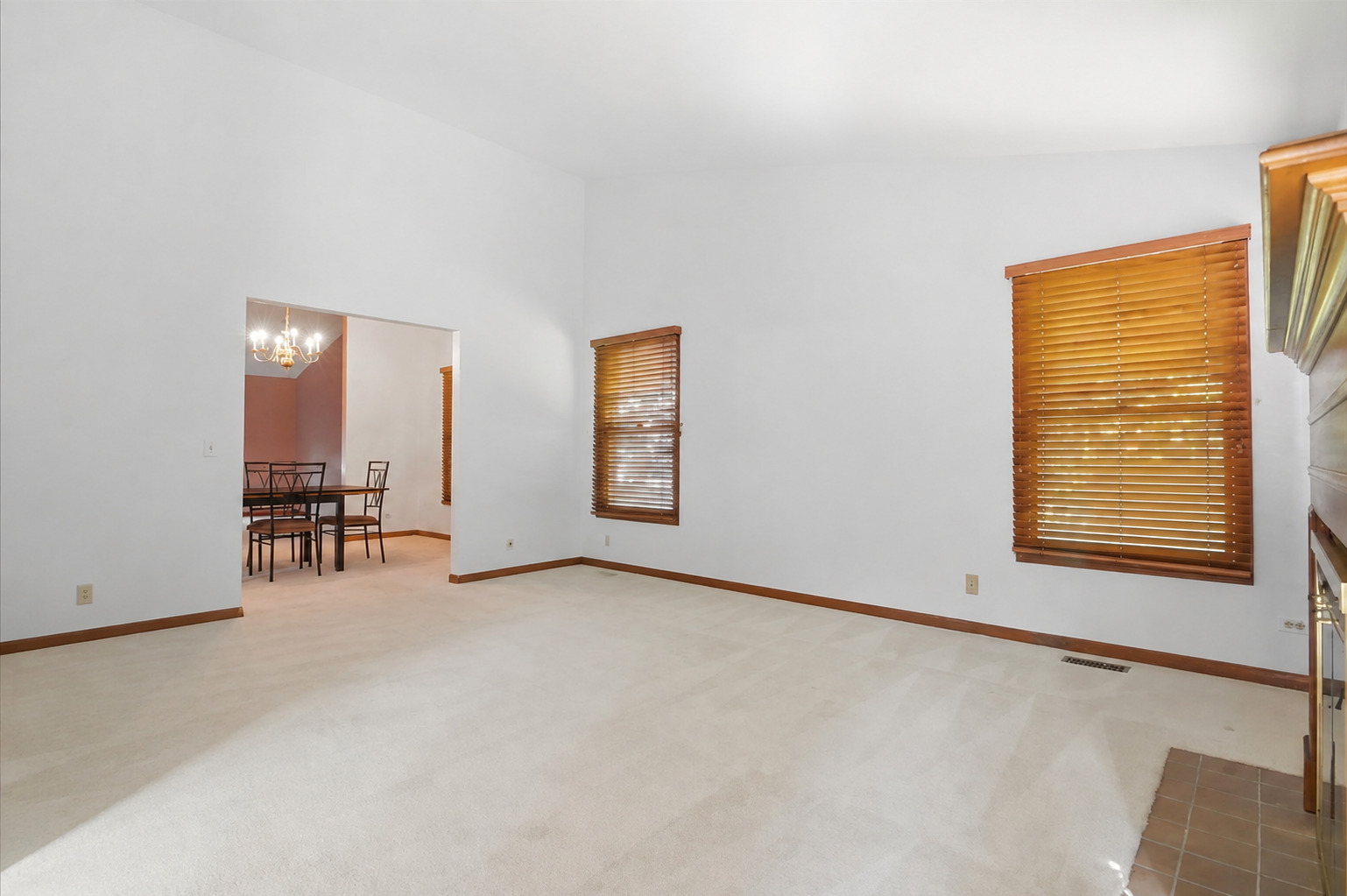 1173 N Clearwater Court Property Photo 7
