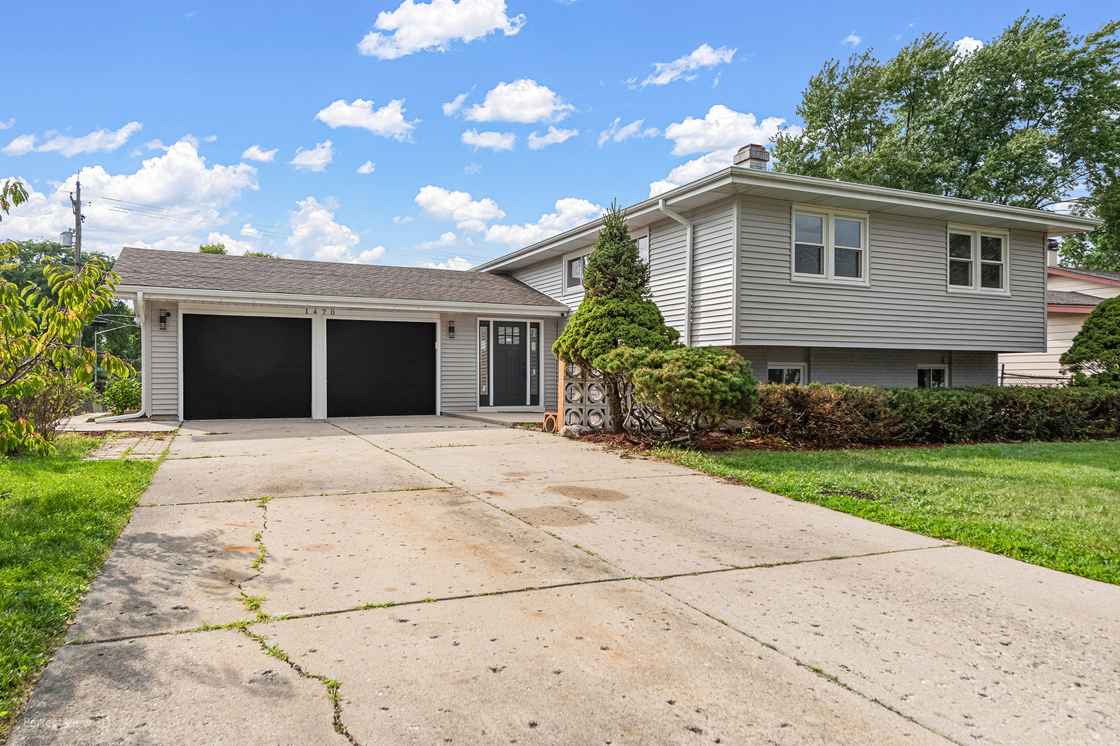 1470 Ashley Road Property Photo 2
