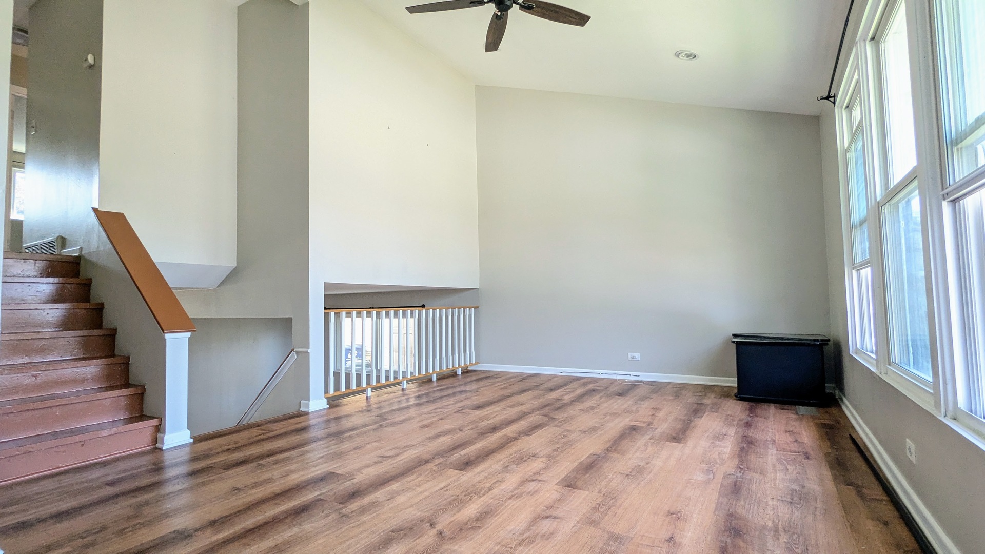 382 Dover Drive Property Photo 2
