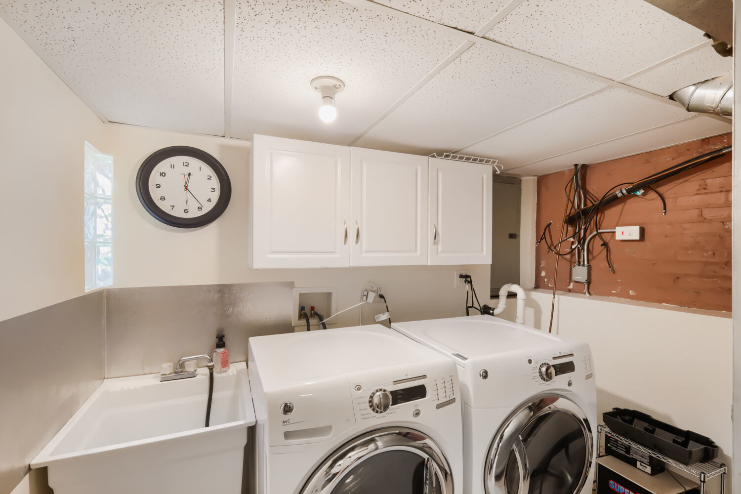5323 N Natoma Avenue Property Photo 25