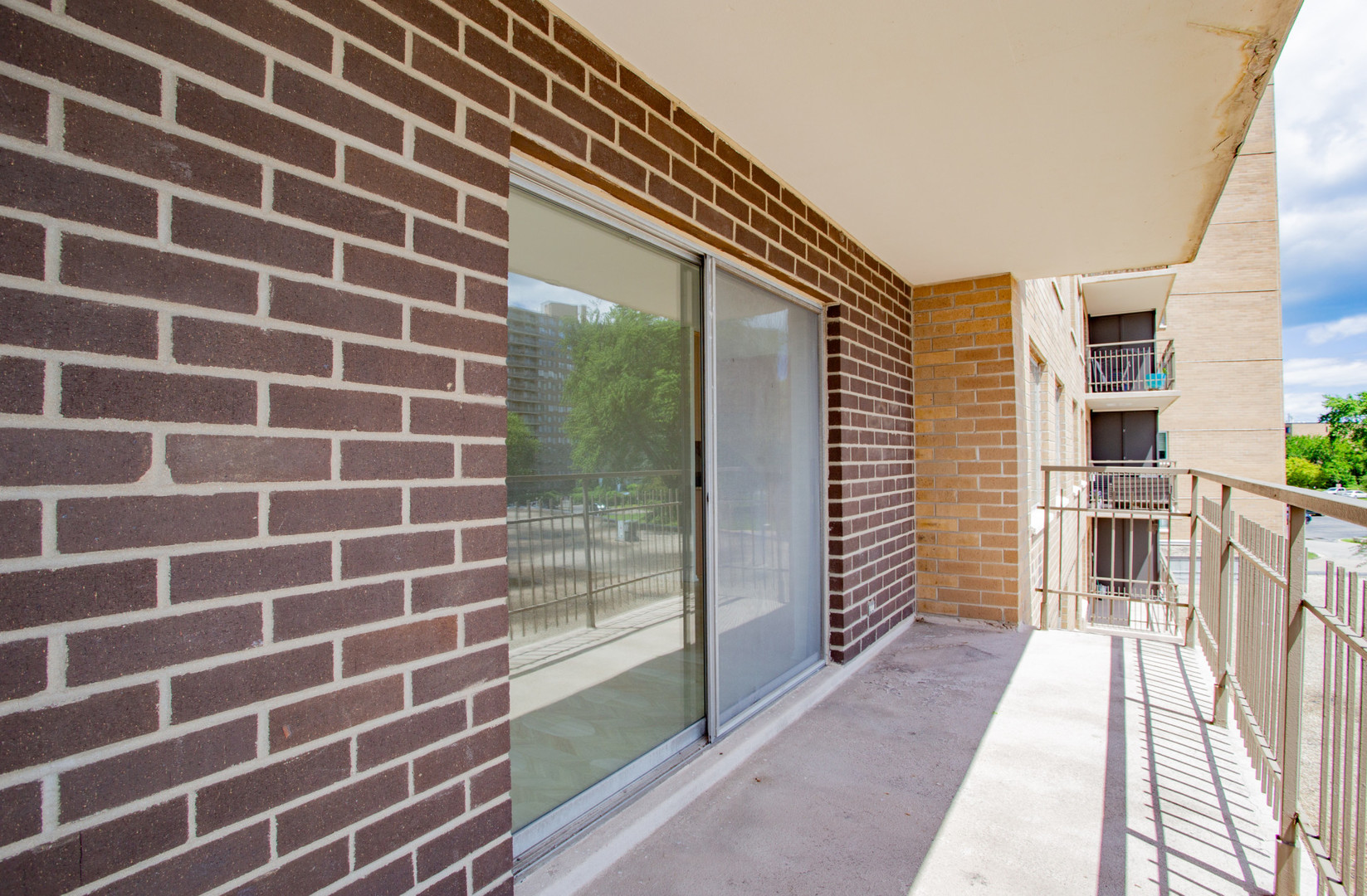 7033 N Kedzie Avenue 303 Property Photo 20