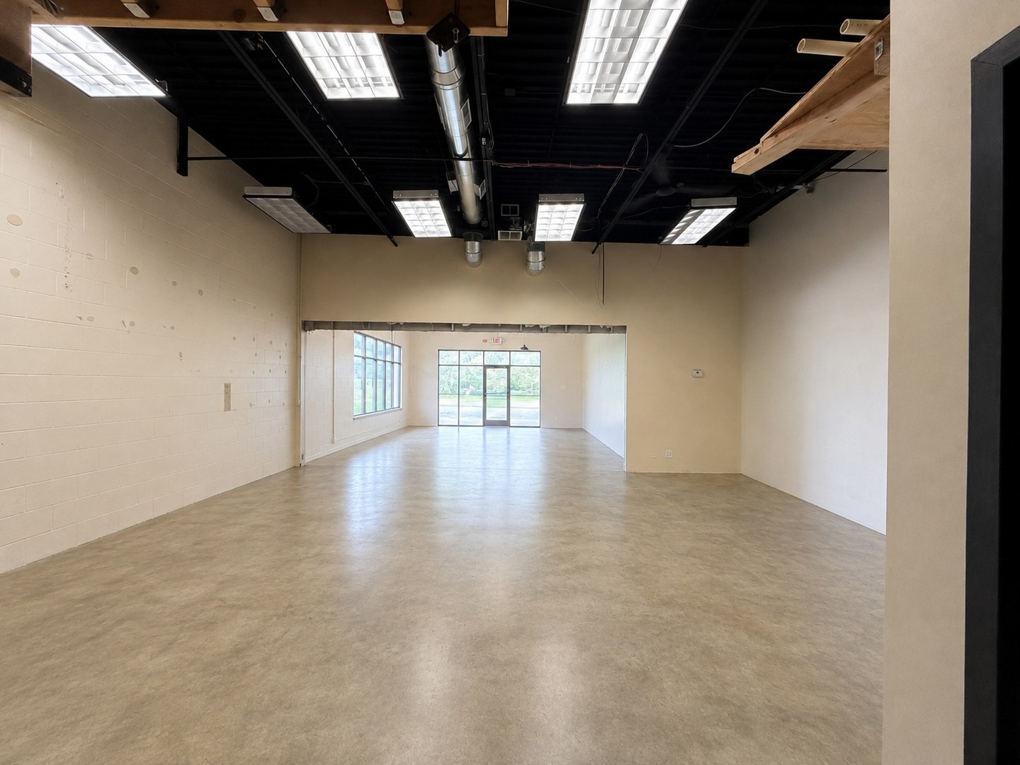 50 Industrial Drive 114 Property Photo 16