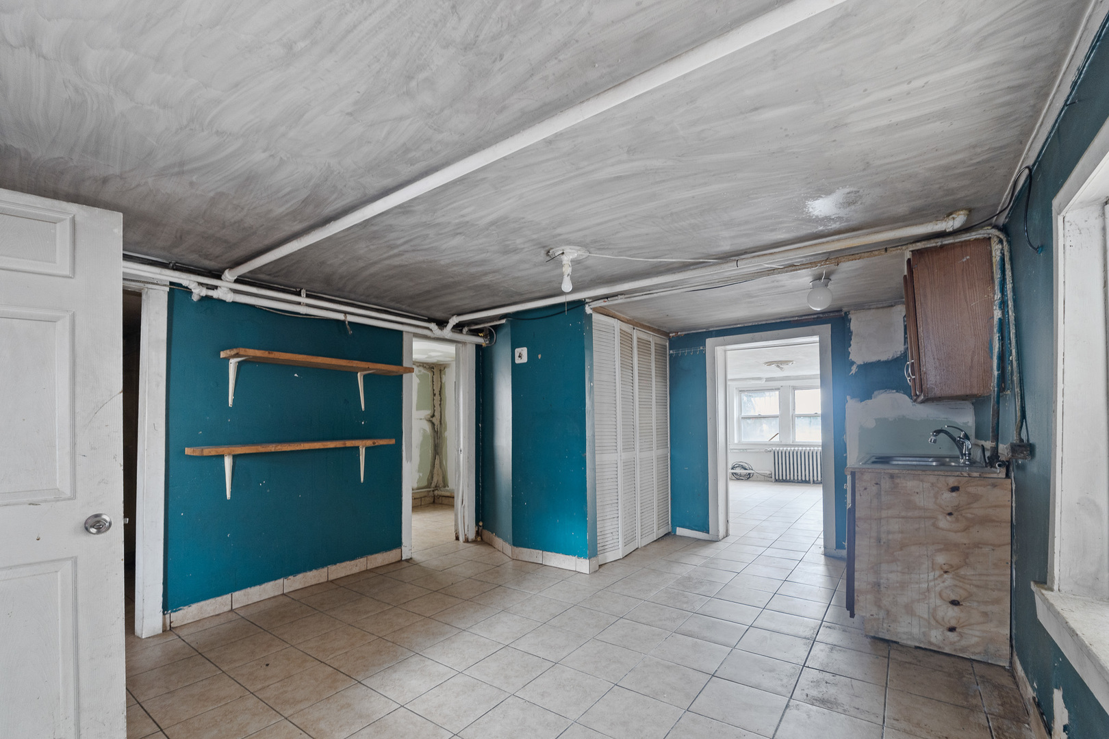 2706 S Trumbull Avenue Property Photo 18