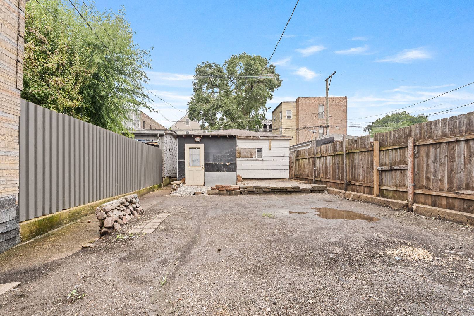 2706 S Trumbull Avenue Property Photo 25