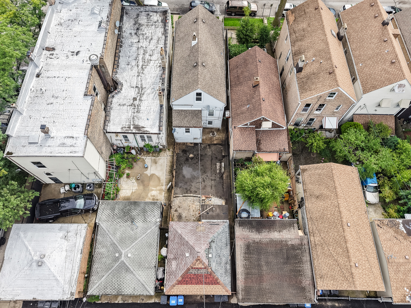 2706 S Trumbull Avenue Property Photo 29