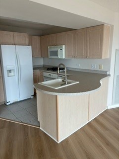 1720 Maple Avenue 2170 Property Photo 4