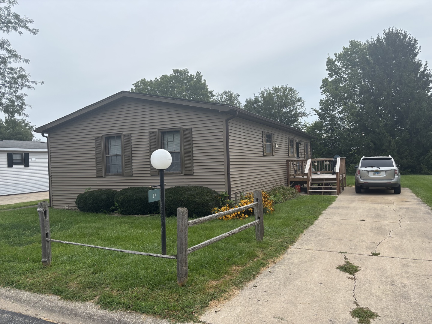 17 Cedar Lane Property Photo 1