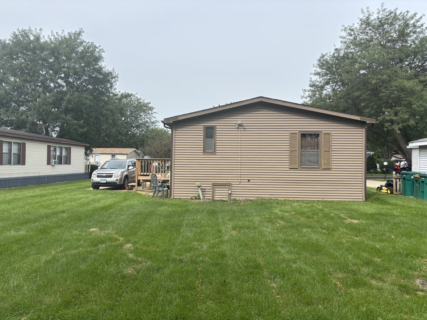 17 Cedar Lane Property Photo 4