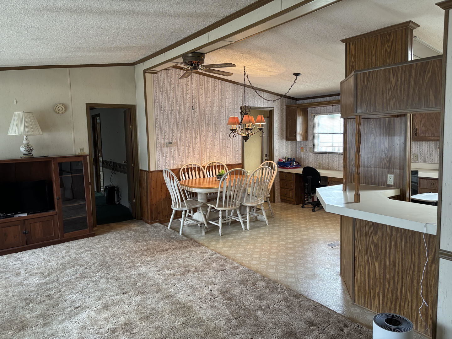 17 Cedar Lane Property Photo 13