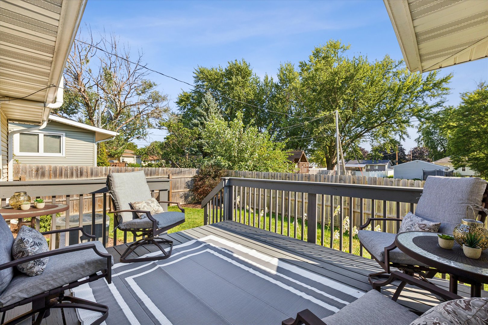 319 4th Street Property Photo 12