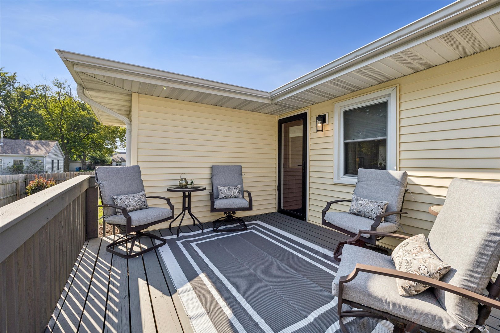 319 4th Street Property Photo 13
