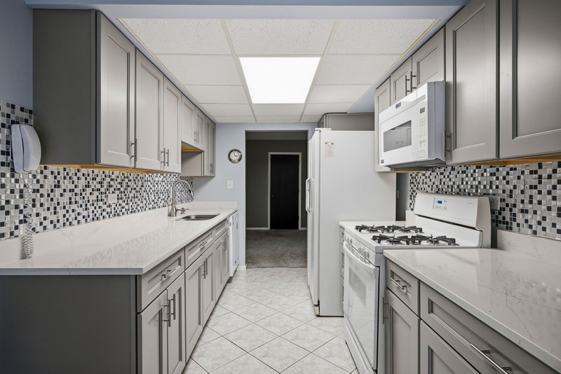 5s039 Pebble Beach Court Property Photo 8