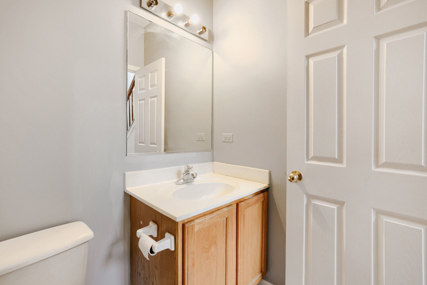 16 Clover Circle Property Photo 12