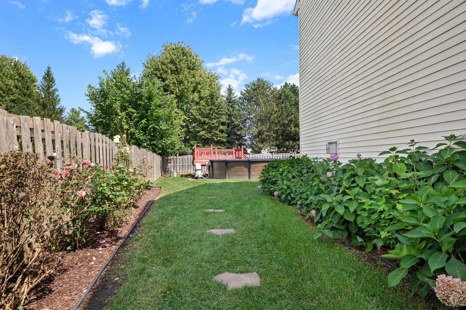3412 Harms Road Property Photo 27