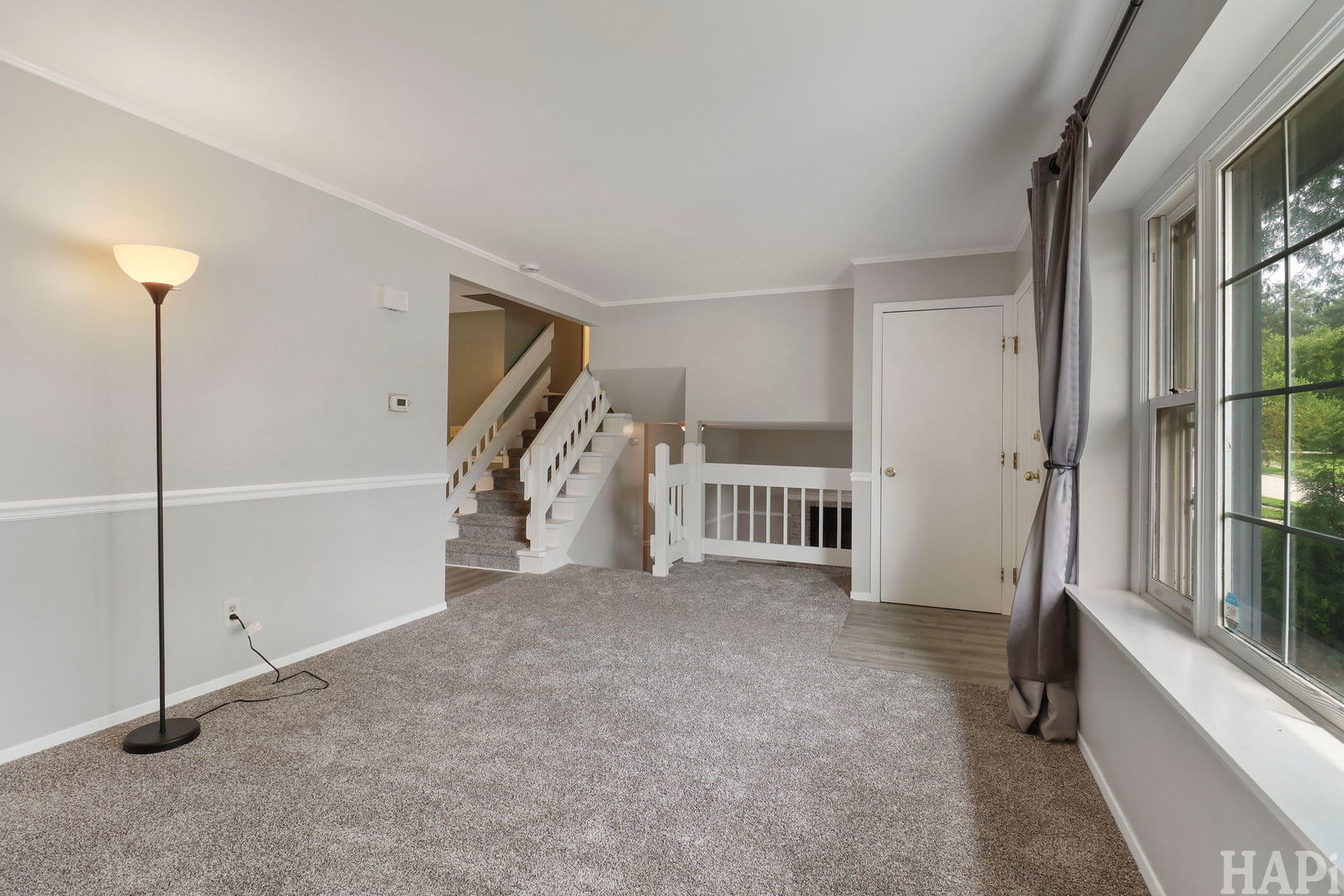 5014 W Greenbrier Drive Property Photo 6