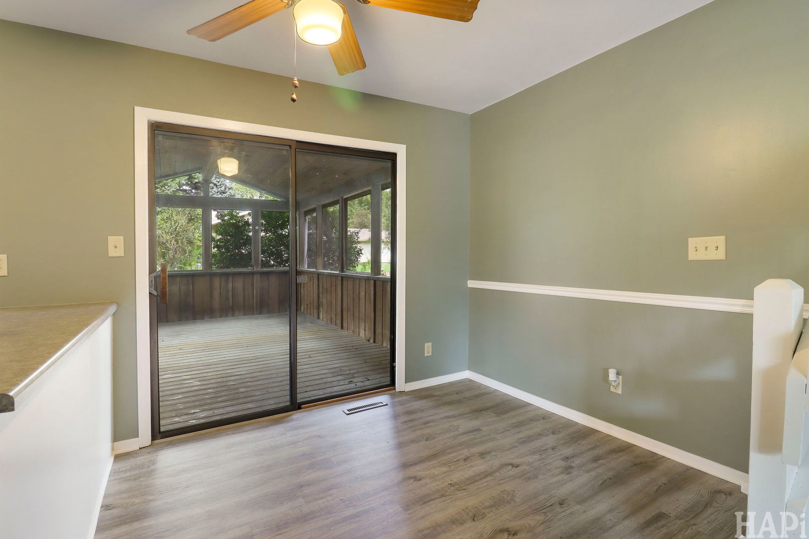 5014 W Greenbrier Drive Property Photo 11