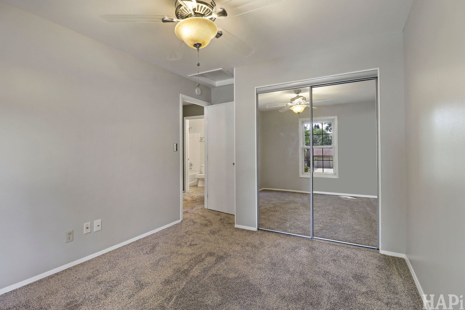 5014 W Greenbrier Drive Property Photo 21