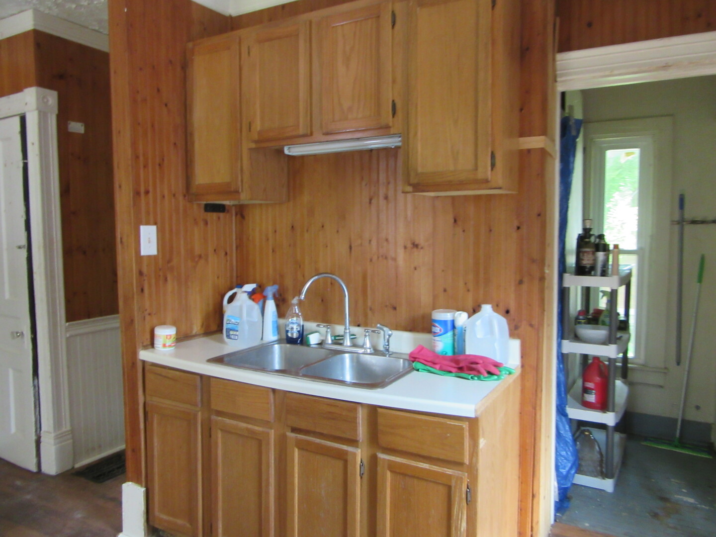 910 Oneida Street Property Photo 5