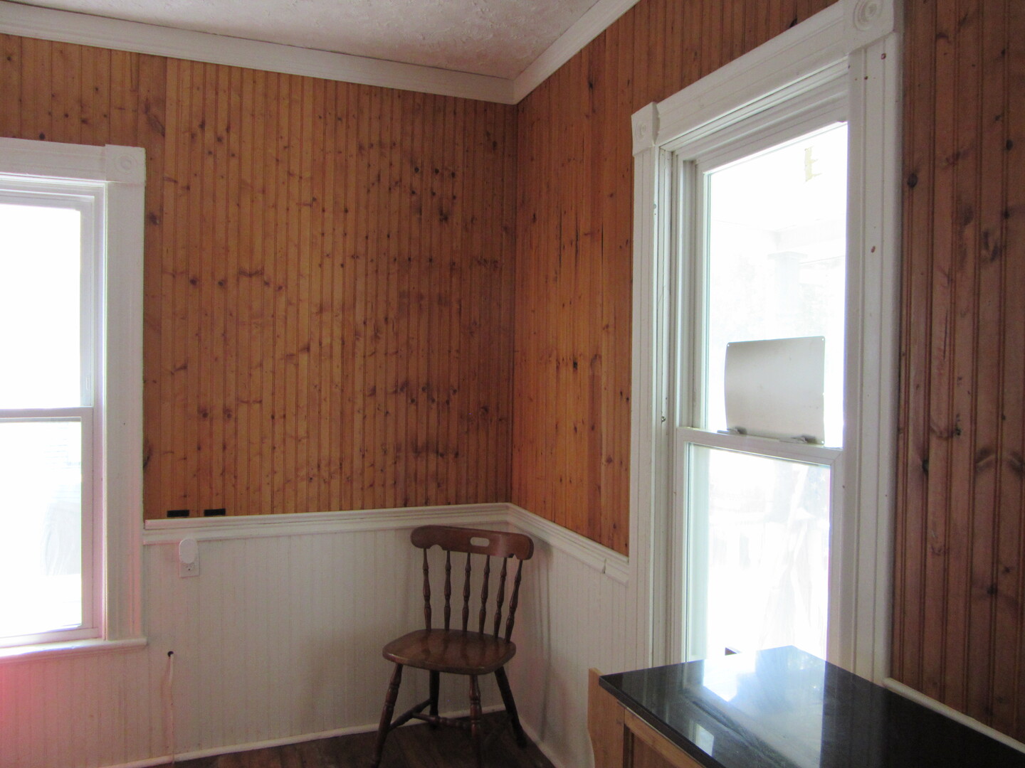 910 Oneida Street Property Photo 8